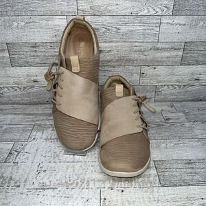 Clarks Trigenic Camilla Taupe Suede Athletic Comfort Sneaker Shoes Women Size 8M